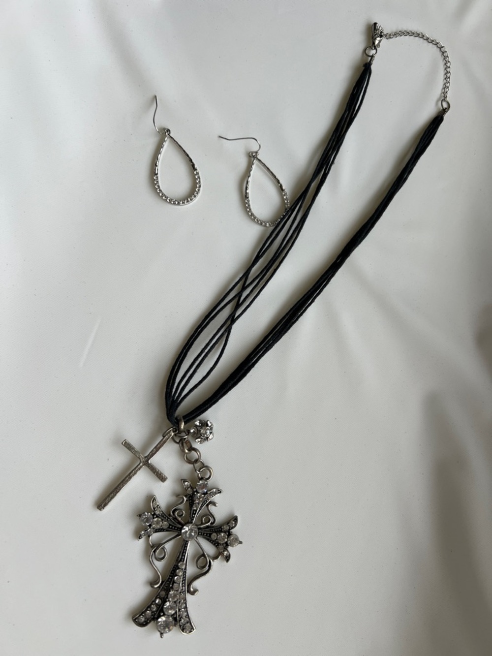 Multi-Strand Black Cord Necklace with Decorative Silver Cross Pendant &earrings